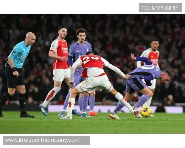 阿森纳与切尔西激战六人染黄牌遭罚款两万五千镑 阿森纳与切尔西激战六人染黄牌遭罚款两万五千镑