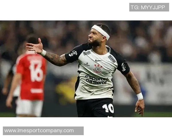 科林蒂安希望续约德佩球员表示在队中感到快乐并持开放态度