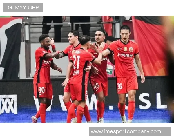 蓉城一度领先却遭逆转提前一轮告别中超冠军争夺战 蓉城一度领先却遭逆转提前一轮告别中超冠军争夺战