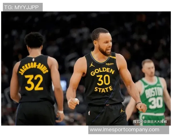 库里称勇士队深度令人惊叹可能对其他球队构成巨大威胁