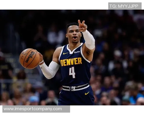 国王记者透露威少加盟机会大增薪资谈判成功或将达成合作